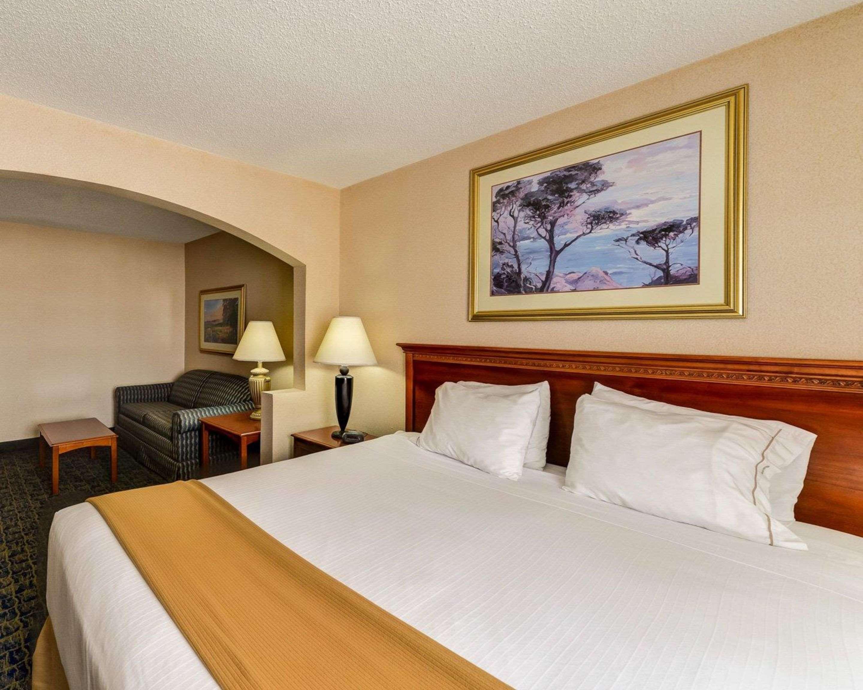 Quality Inn Spring Mills - Martinsburg North Экстерьер фото